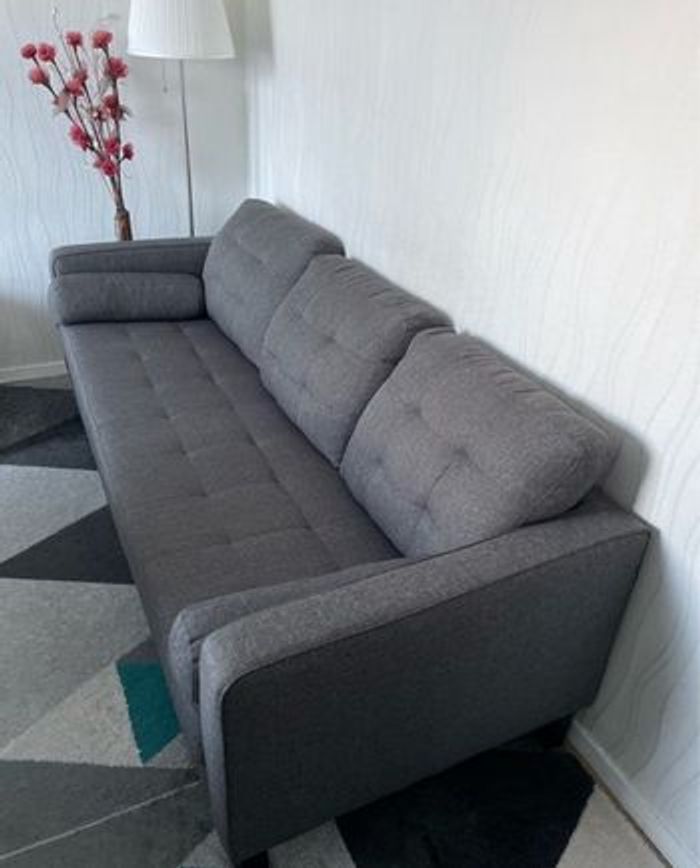 Canapé trois places TRÈS BON ÉTAT 🌸 - photo numéro 2