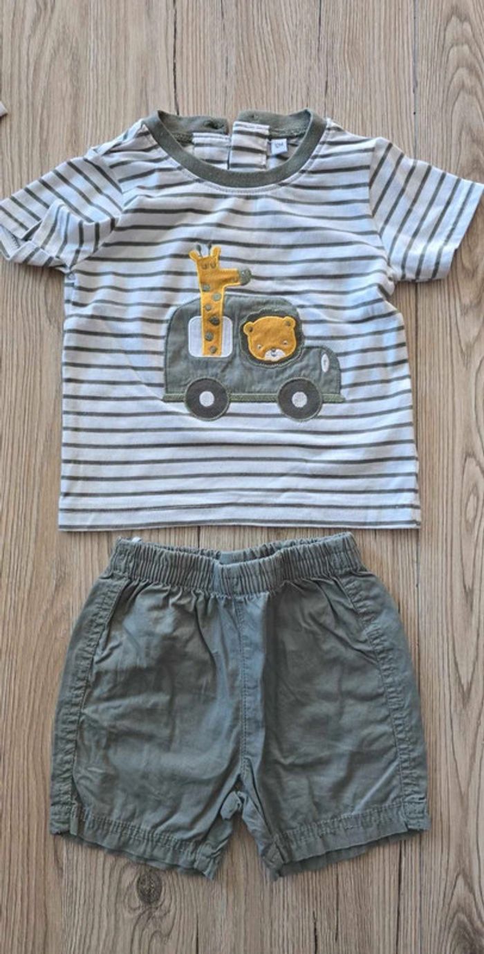 Ensemble short t-shirt neuf 12 mois