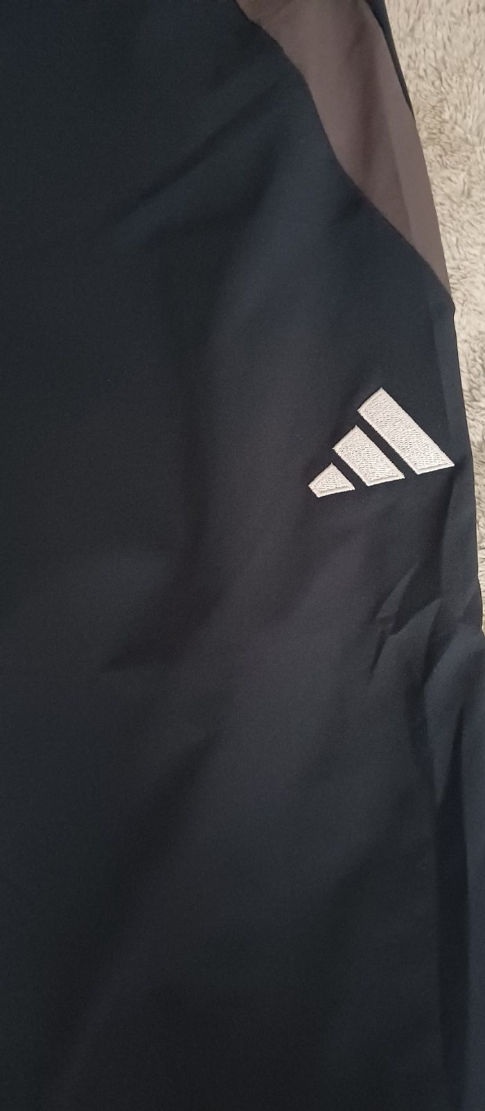 Pantalon présentation Real Madrid 2025 - photo numéro 3