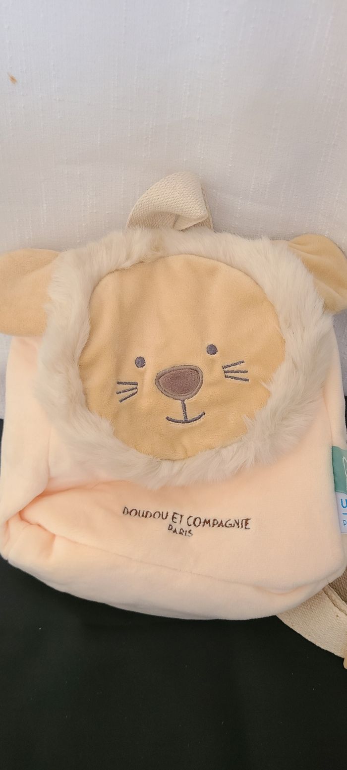 Sac à dos enfant Peluche Lion Doudou et Compagnie Unicef - photo numéro 4