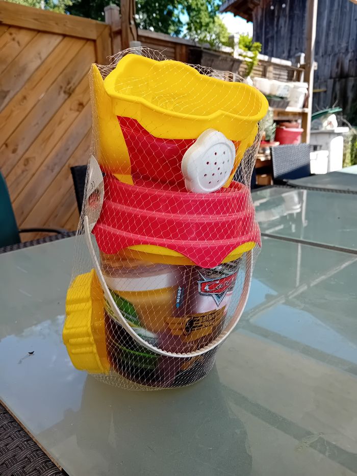 Seau de plage - photo numéro 3