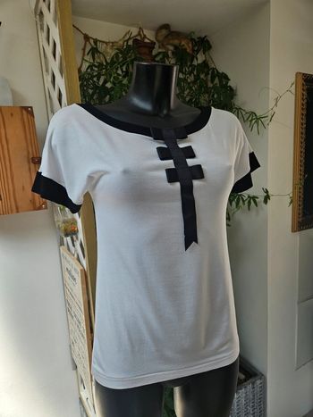 Bibiana t-shirt noir et blanc taille M