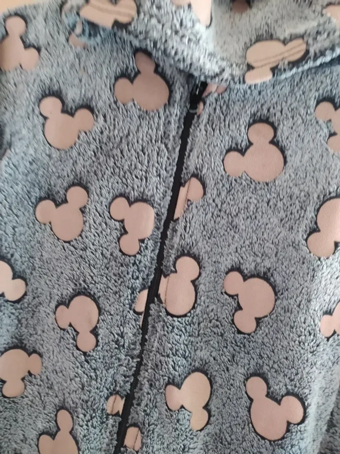 Combinaison pyjama Mickey 🐭 - photo numéro 5