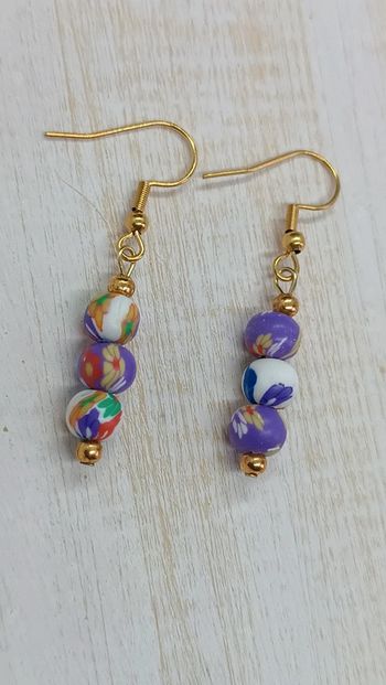 Jolies boucles d'oreilles pendantes