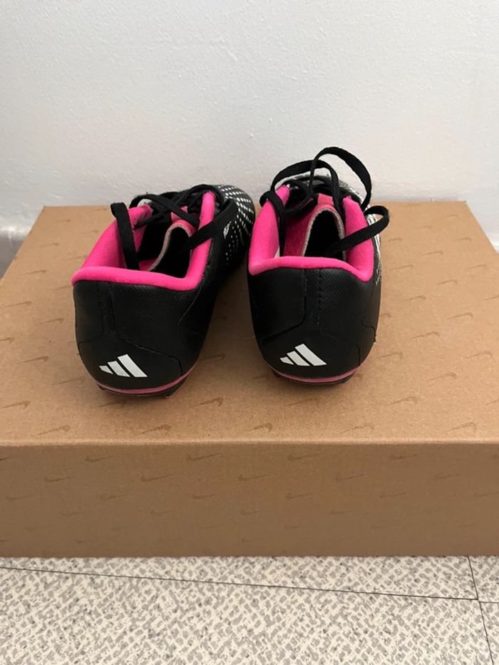 Chaussures De Foot Enfants Taille Adidas Taille (31) - photo numéro 5