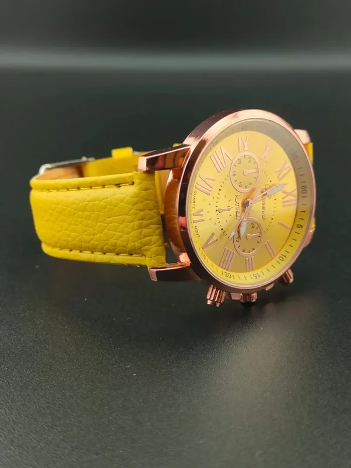 Montre femme jaune, style classique vintage
