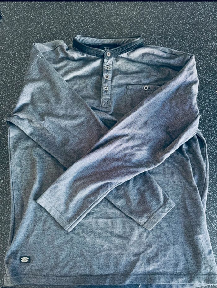 👕 Haut à manches longues col tunisien gris - Taille XXL
