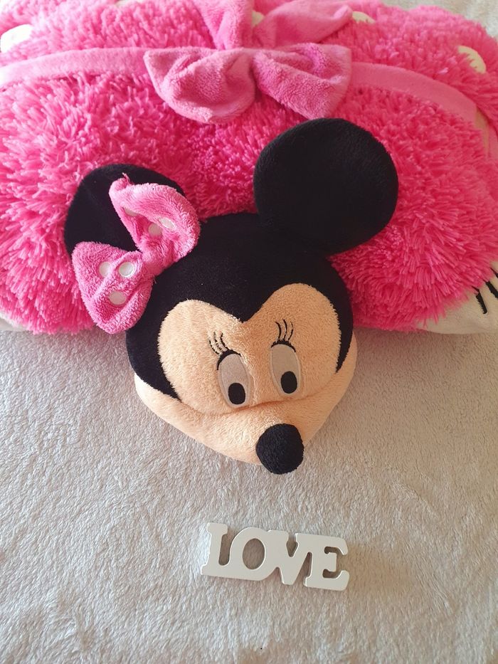 Oreiller * Minnie ♀️ - photo numéro 2