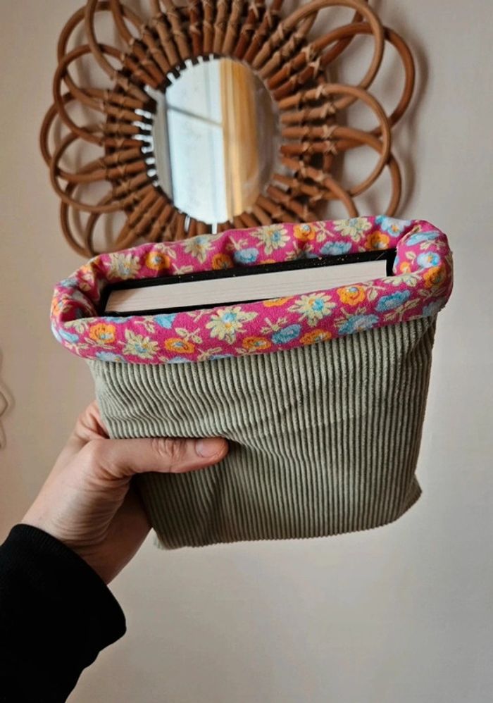 Pochette de livre velours côtelé - photo numéro 2