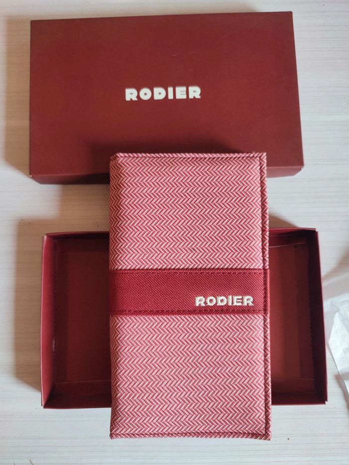 Porte feuille rodier