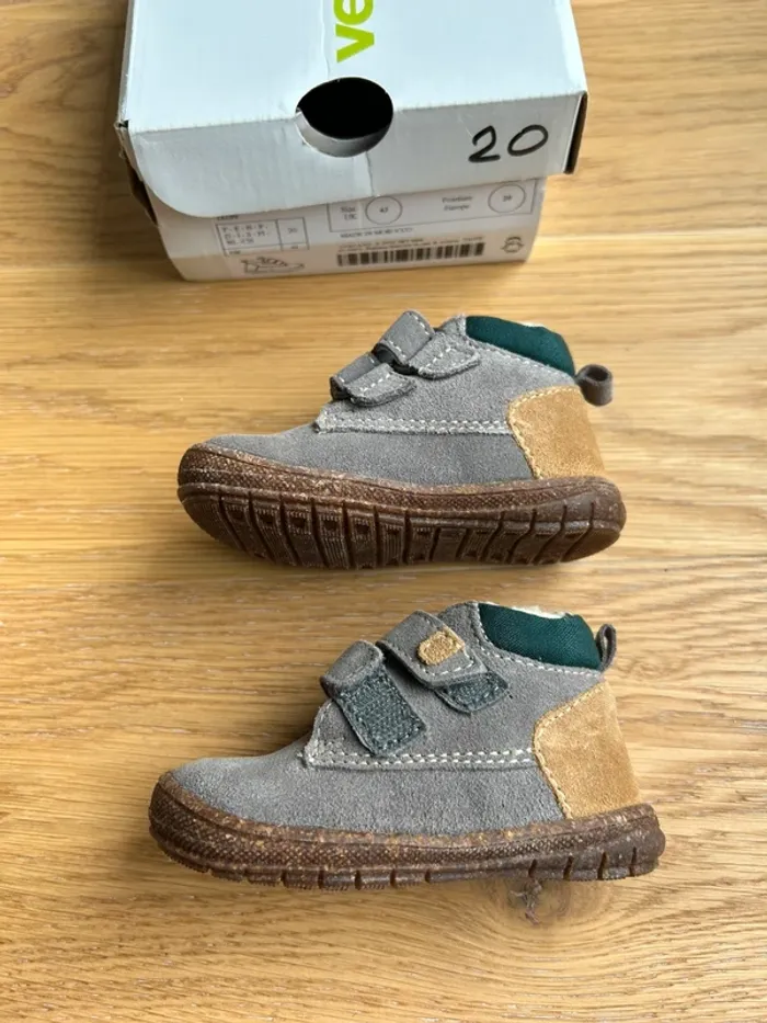 Chaussures Vertbaudet garçon taille 20 - photo numéro 4