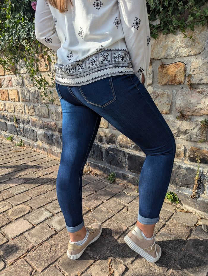 Jean slim stretch Monaco bleu foncé
Taille 38 - photo numéro 5