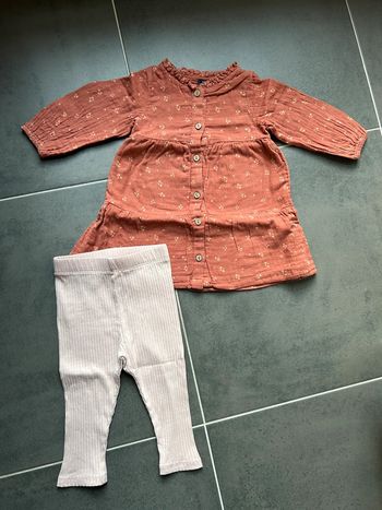 Ensemble lot de 2 articles tunique/robe et legging bébé fille Kiabi