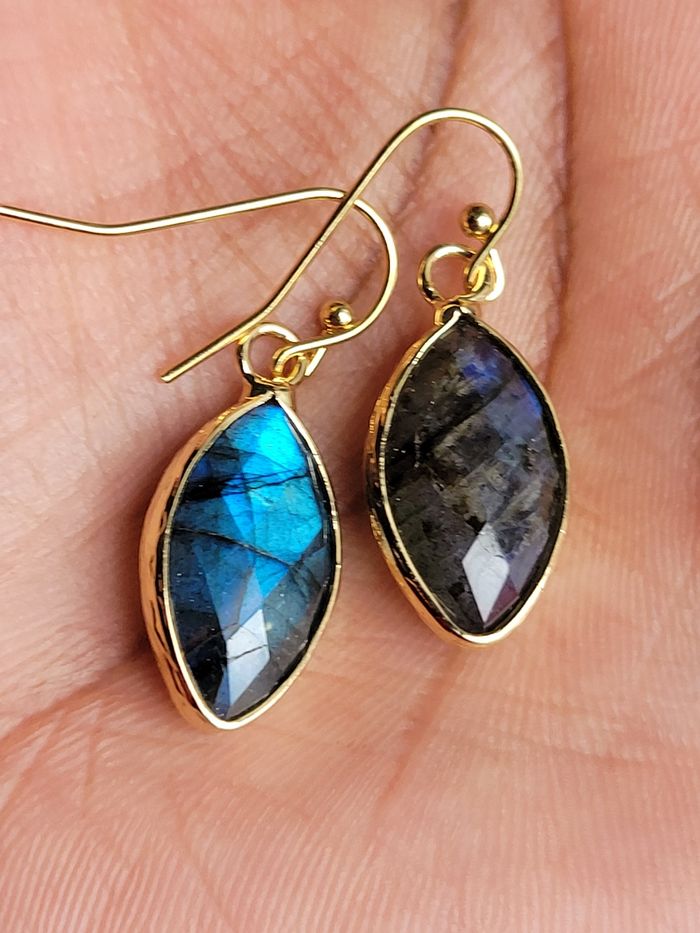 Boucle d'oreilles labradorite - photo numéro 3