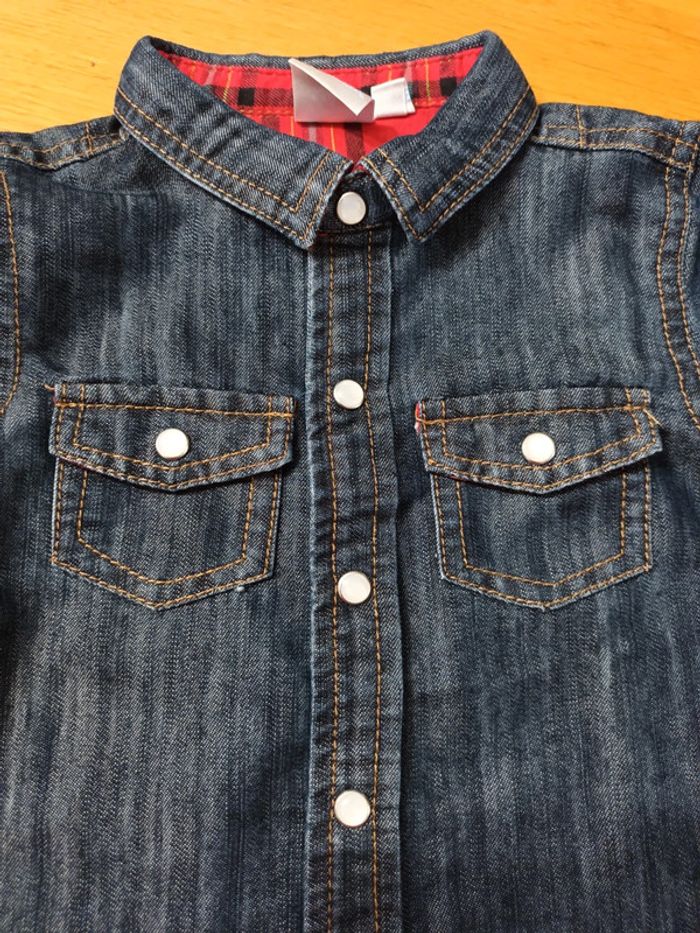 Chemise en jean neuve 18 mois - photo numéro 3