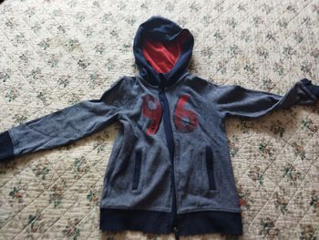 Veste a capuche