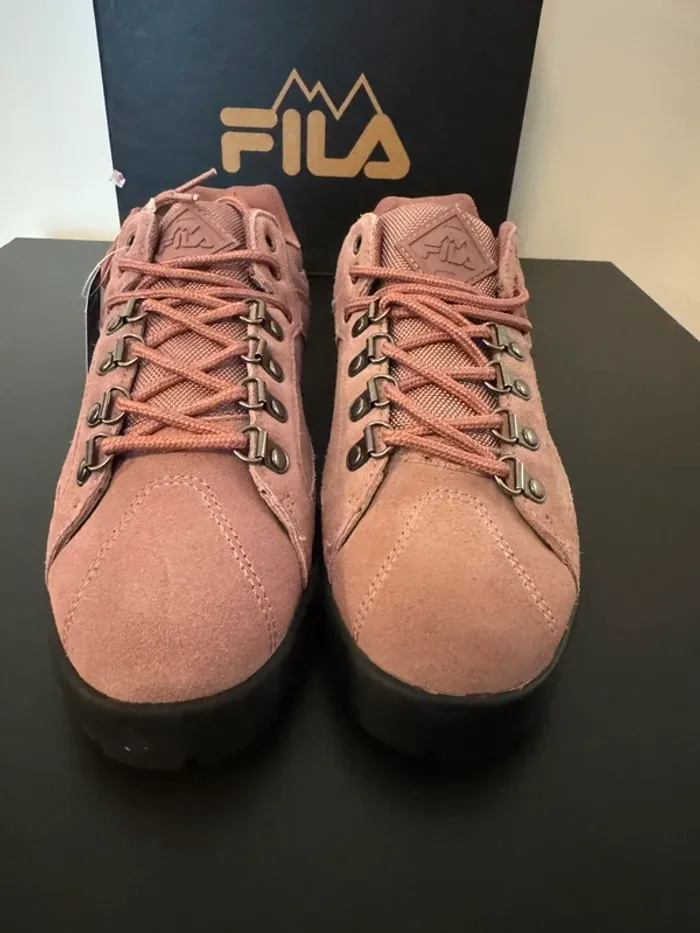 Baskets Fila Trailblazer S women taille 38 couleur rose. Neuf - photo numéro 3
