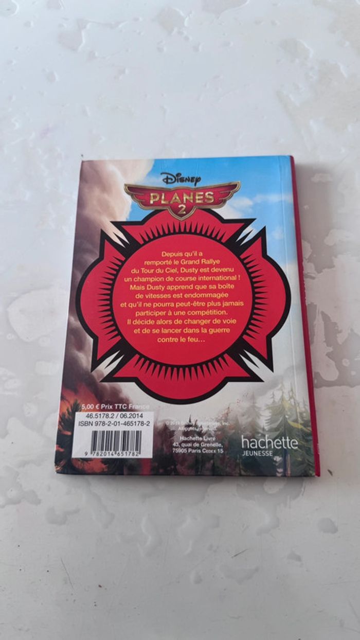Livre Disney - Planes 2 (aventure aérienne) - Très bon état - photo numéro 3