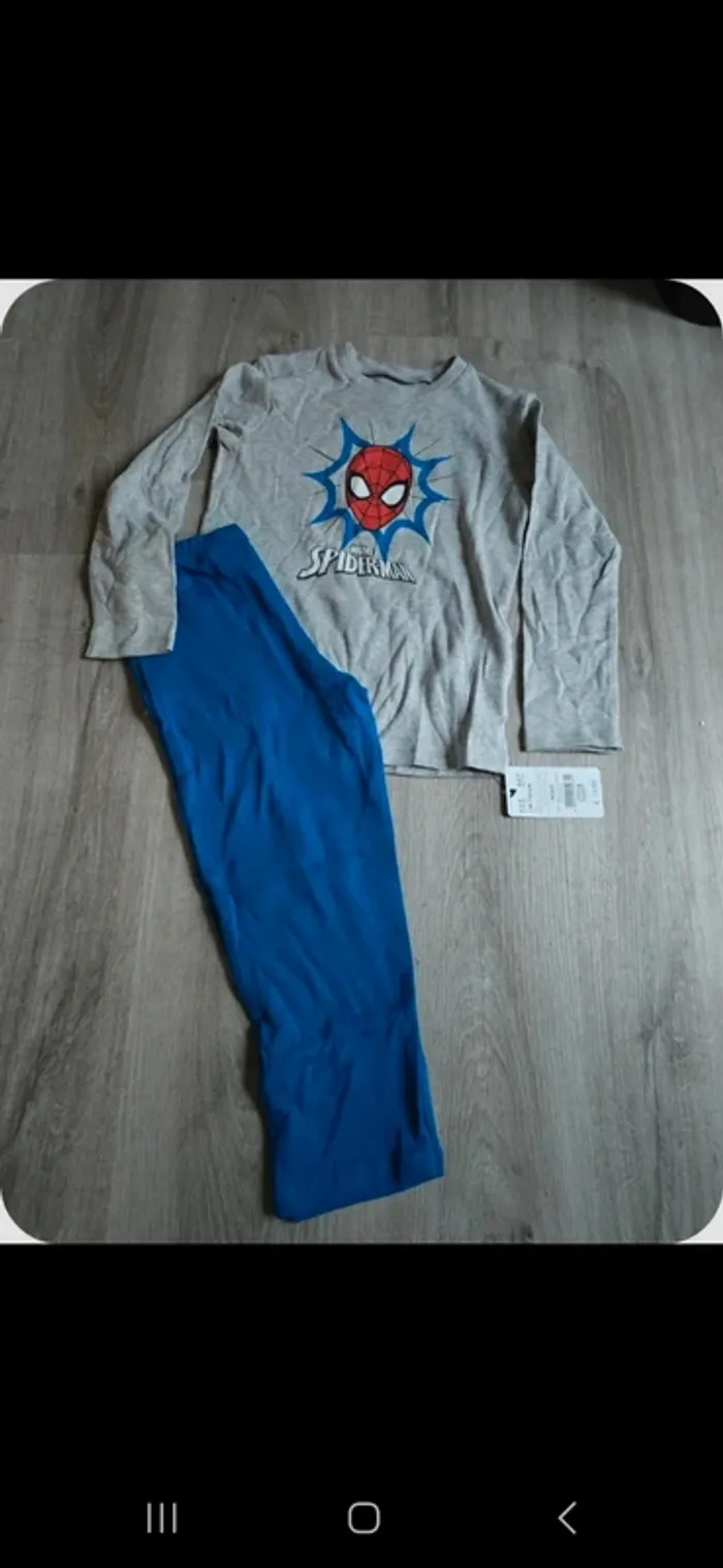 Pyjama Spiderman Tezenis taille 4/5 ans