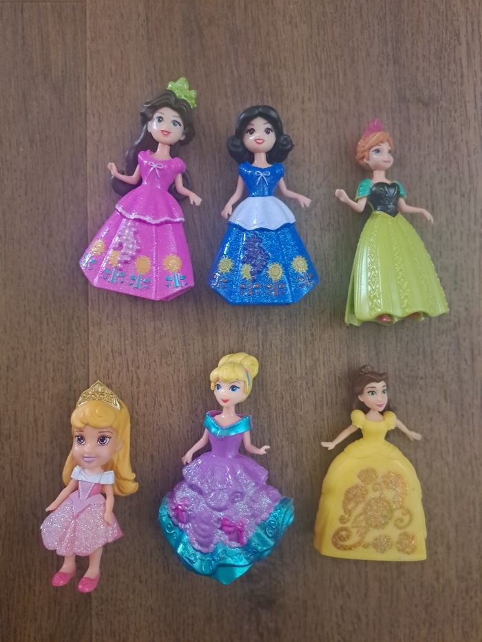 Lot figurine princessse