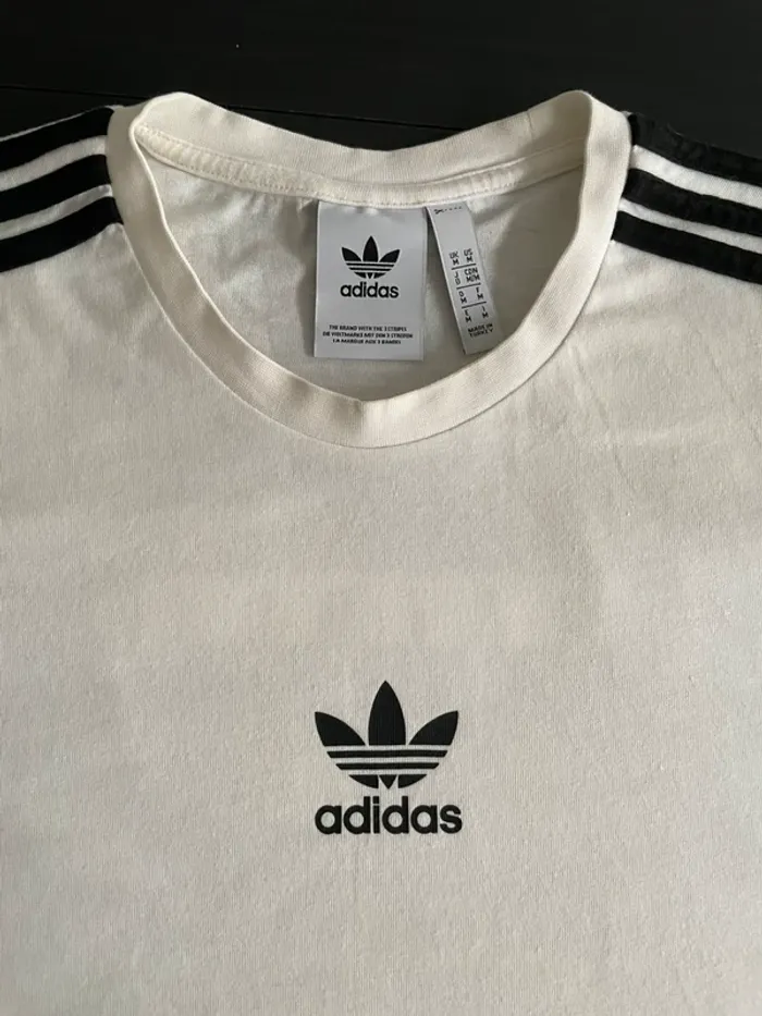 T-shirt adidas - photo numéro 3