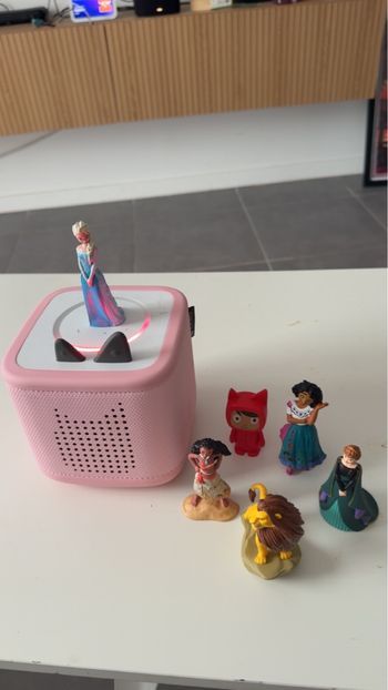 Tonie box 2 + 6 figurine