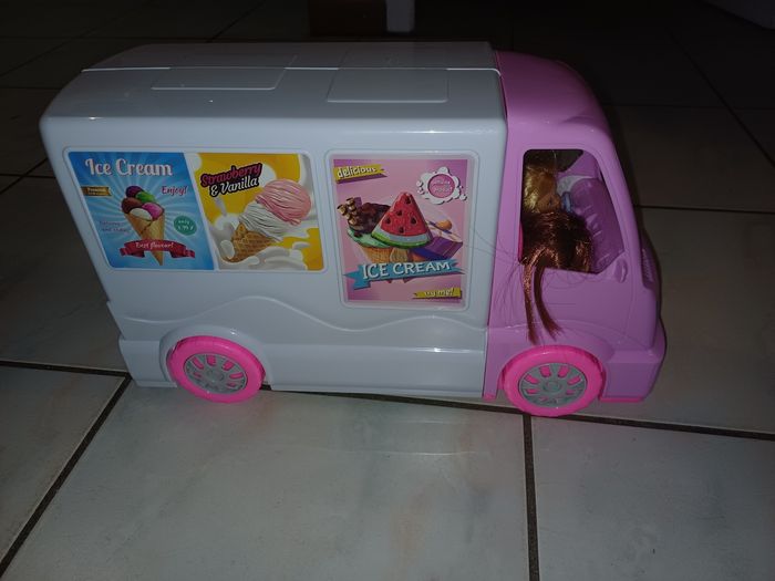 Camion poupees - photo numéro 6