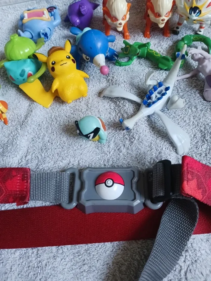 Lot figurines pokemon + ceinture + pokeball - photo numéro 7