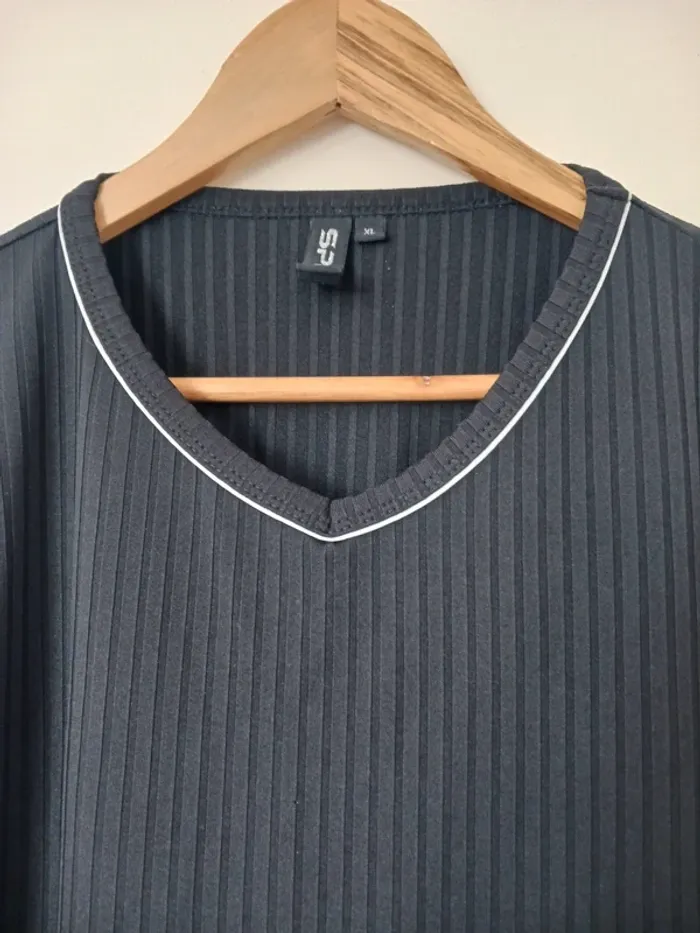 Tee shirt - photo numéro 2