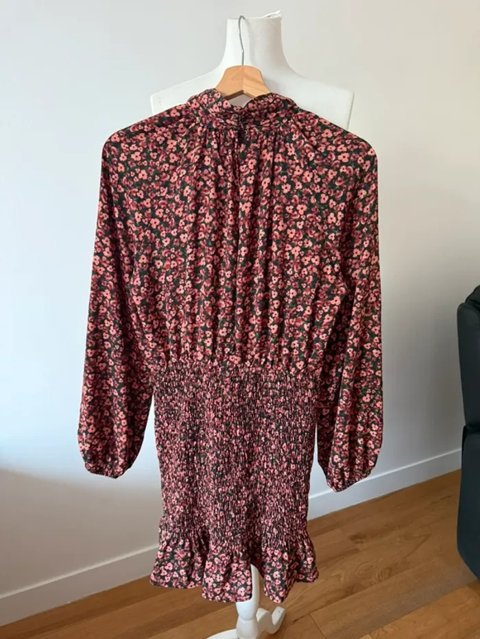 Jolie robe d’été fleurie Zara M/38 - photo numéro 2