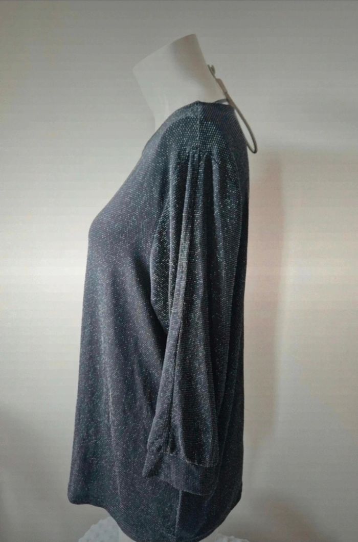 Superbe Tee-shirt ouvert sur les épaules M - photo numéro 3