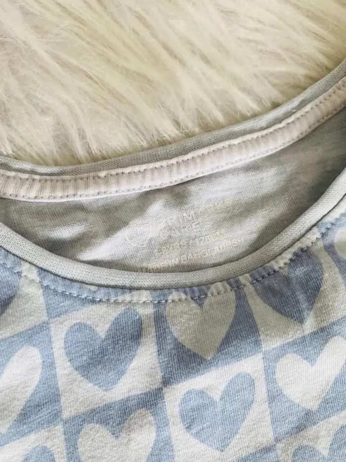 TEE shirt primark fille 7/8 ans bleu à cœurs - photo numéro 2
