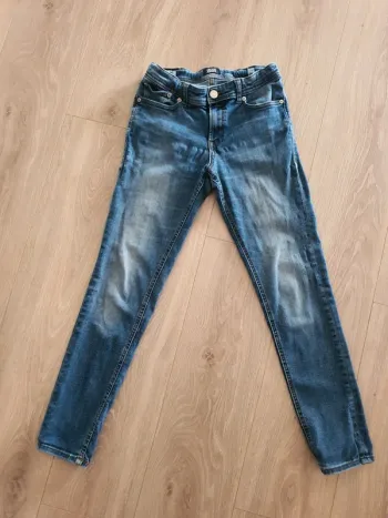 Jean "skinny liam". 13ans/158cm