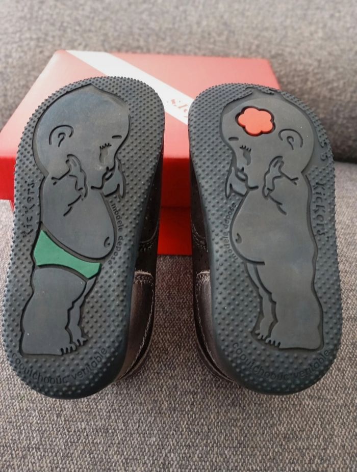 Kickers neuves pour fille en taille 23 - photo numéro 4
