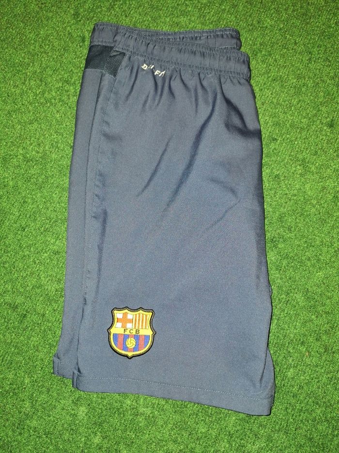 Shorts barcelone - photo numéro 2