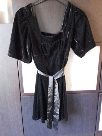 Robe noire habillée Taille 34/36