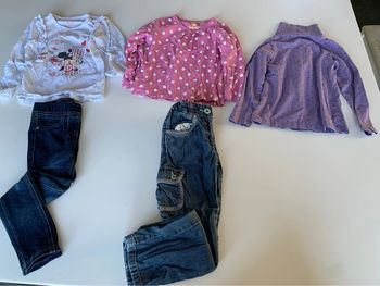 Lot cinq pièces 4 ans