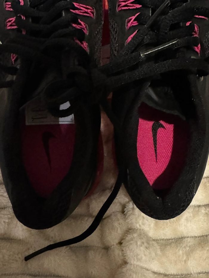 Nike air Max 2013 black pink - photo numéro 4