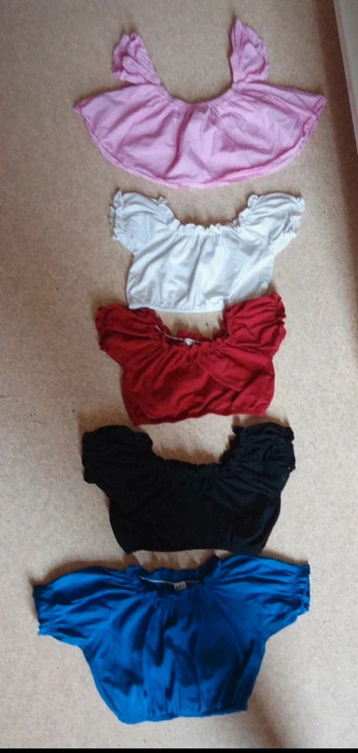 Lot de 5 magnifiques crop top - noir/banc/rrose/rouge/bleu - Shein/Samgami baby- Taille 18-24Mois - photo numéro 2