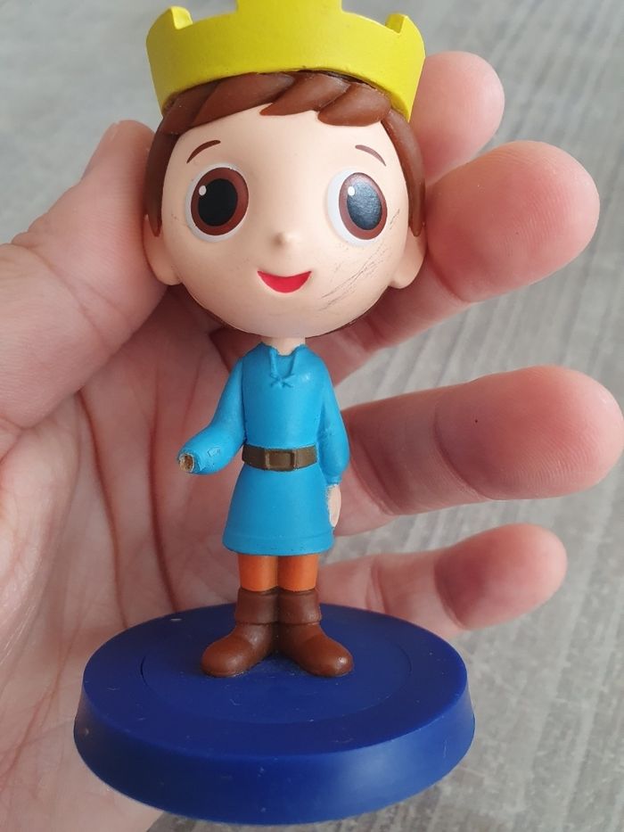 Figurine audiocontes hachette le roi Arthur et les chevaliers de la table ronde