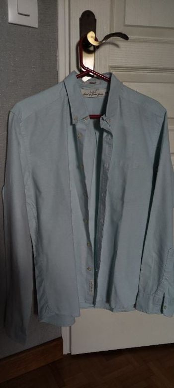 Chemise verte claire