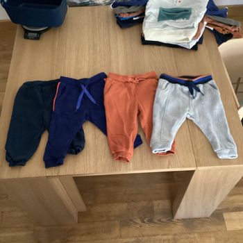 Lot pulls et pantalons 18 mois - hiver
