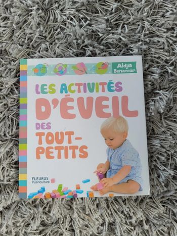 Iivre d'activités d'éveil