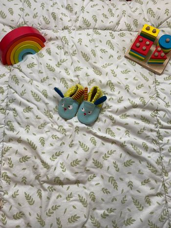 chaussons souple pour bébé 0/6 mois pommette