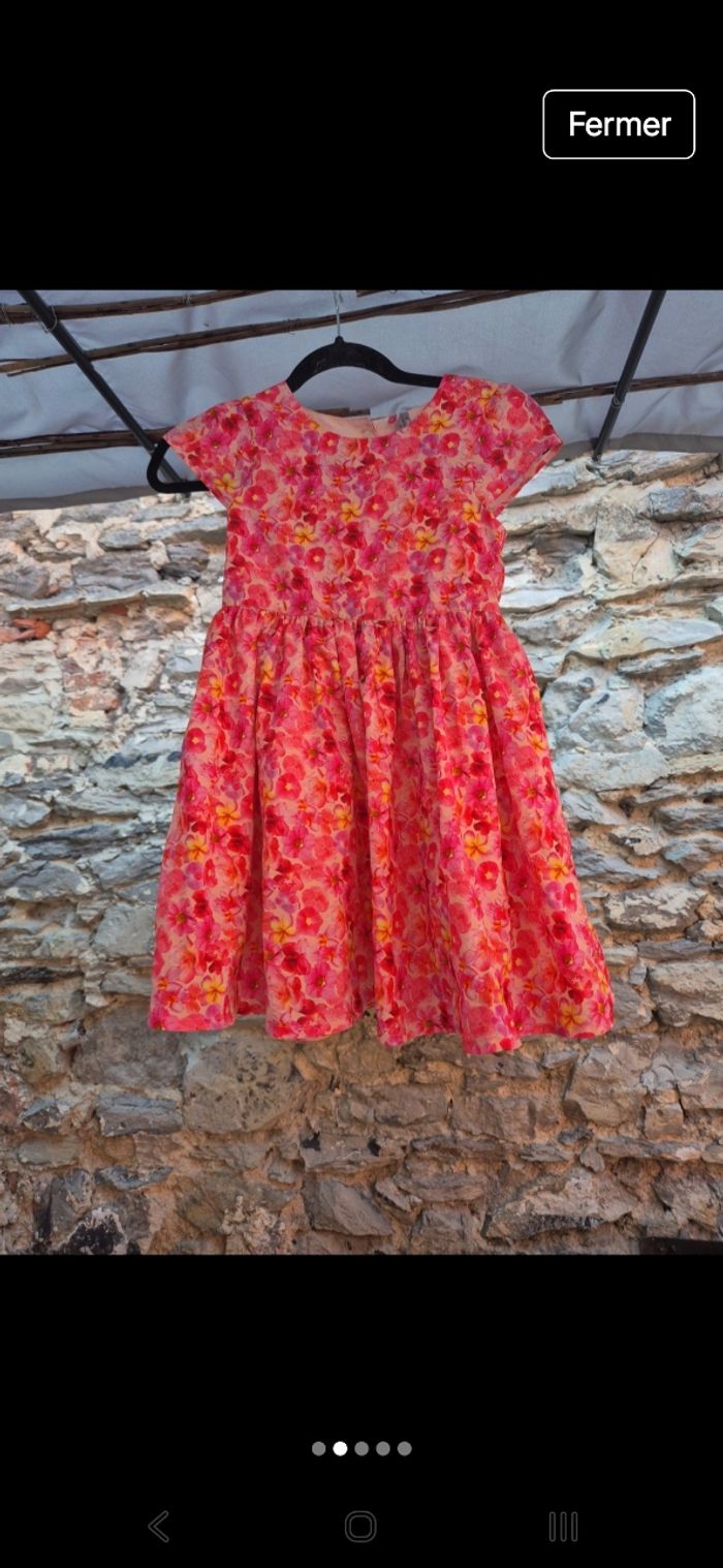 Magnifique robe fleurs 8 ans - photo numéro 2