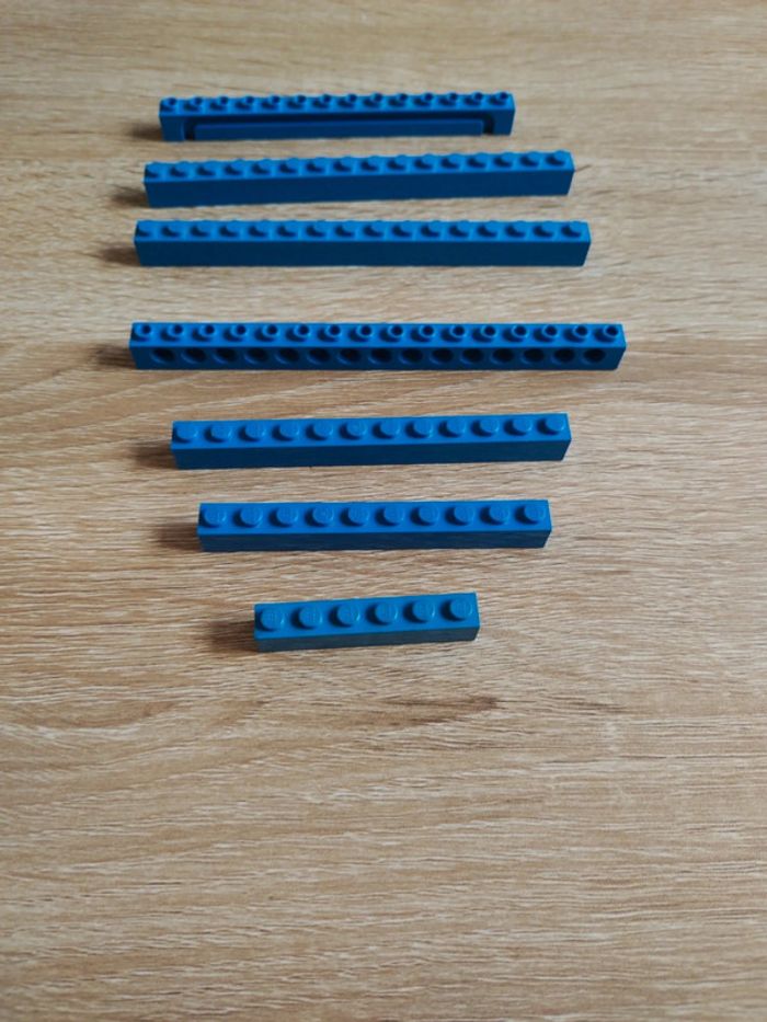 Lego 6973 lot 7 barrettes bleu divers - photo numéro 2