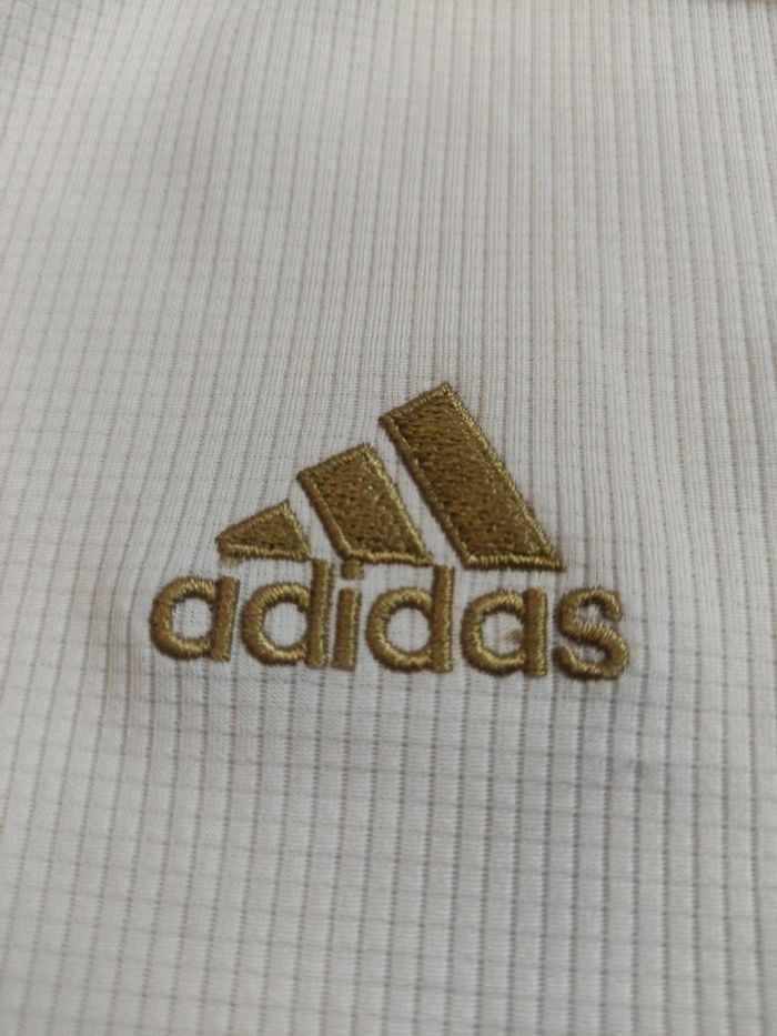 Maillot de foot Real Madrid, Adidas Authentique Officiel taille enfant 11/12 ans - photo numéro 5