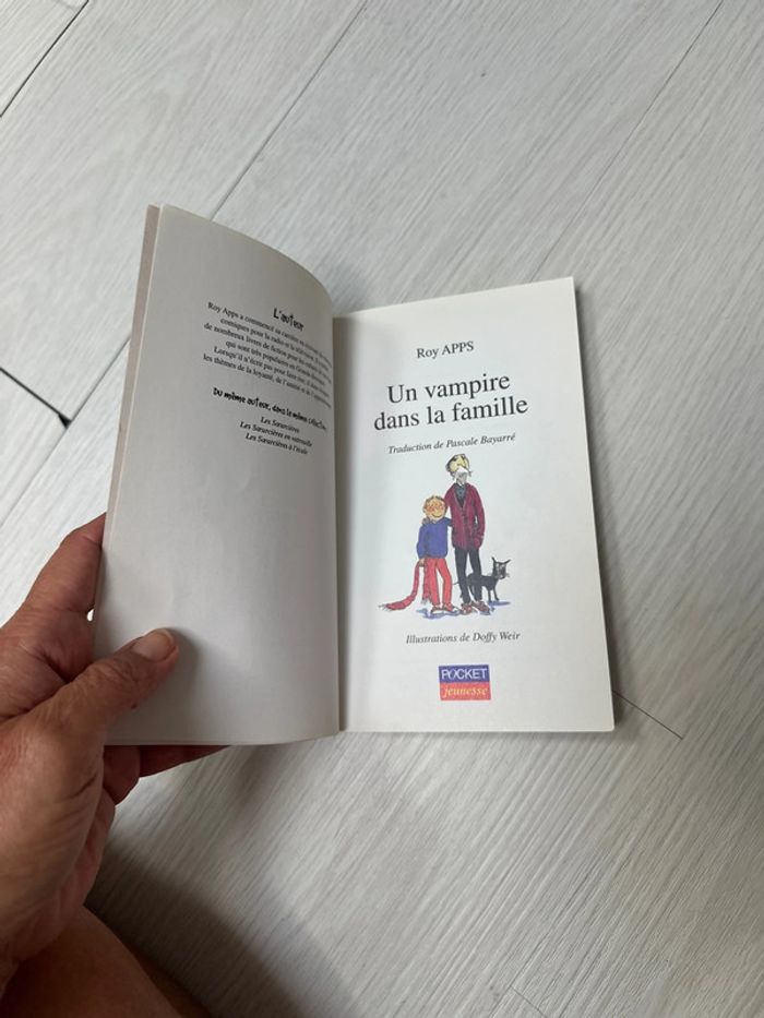Livre un vampire dans la famille - photo numéro 3