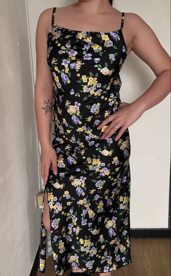 Robe longue noire fleurie fendue été XS/S fluide