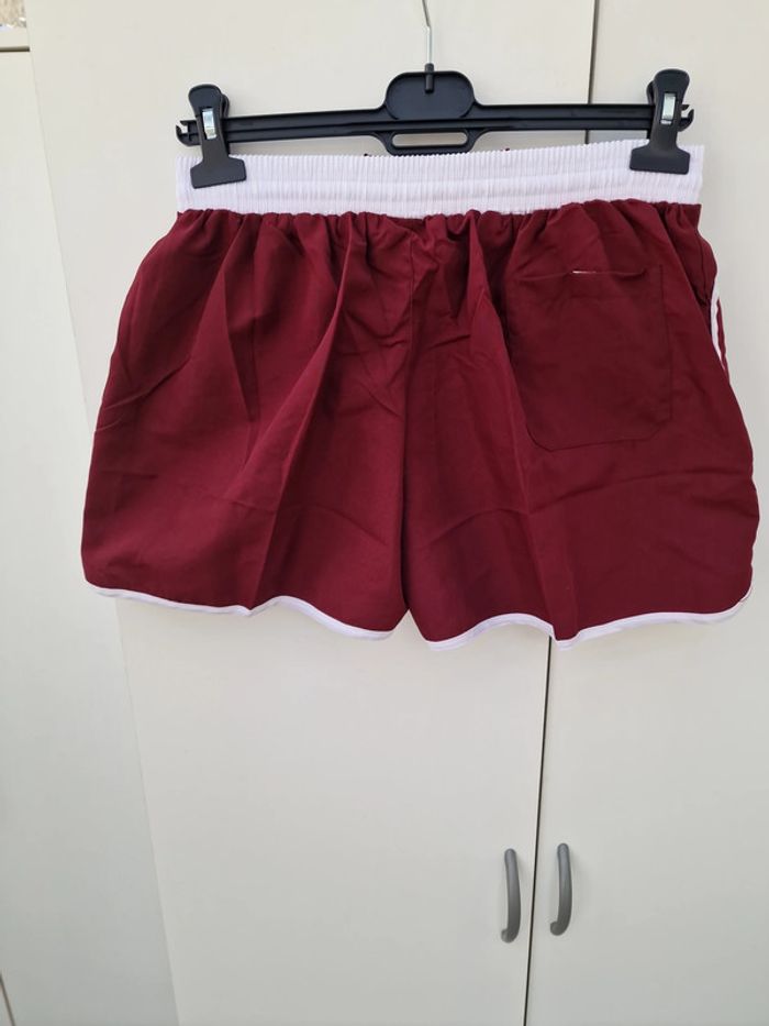 Short De Plage Rouge Bordeau Blanc - photo numéro 3